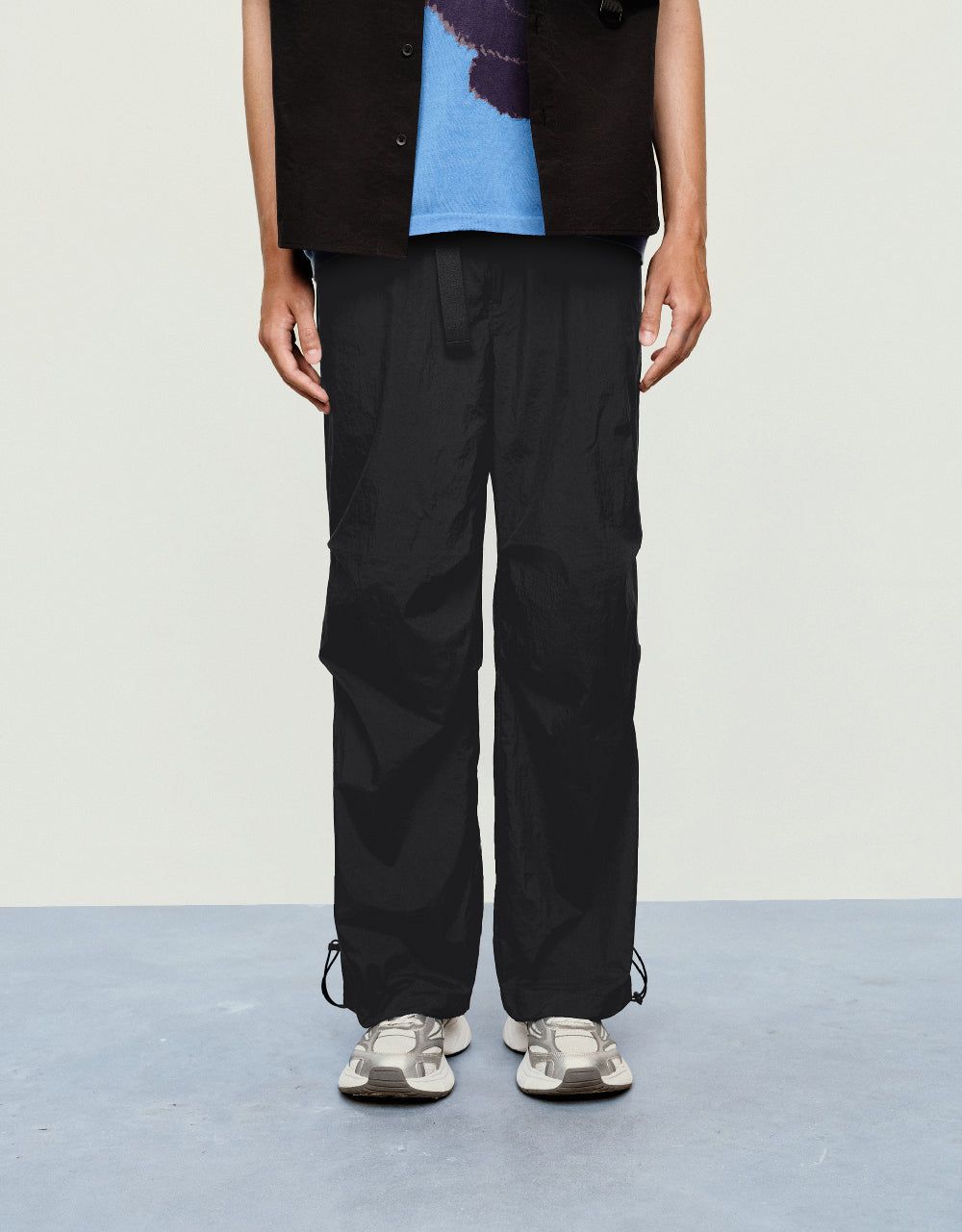 Jogger Pants With Belt sold by Urban Revivo product image thumbnail 2