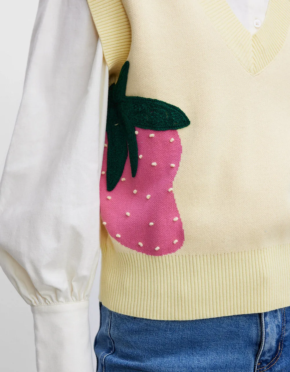 Strawberry Pattern Sweater Vest sold by Urban Revivo product image thumbnail 3