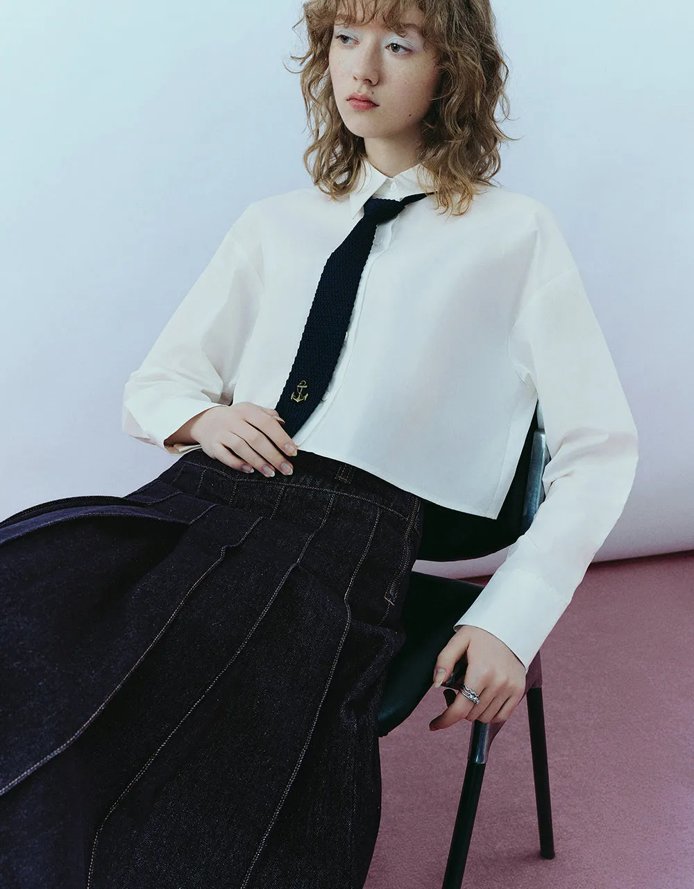 Cropped Straight Shirt With Tie sold by Urban Revivo product image thumbnail 3