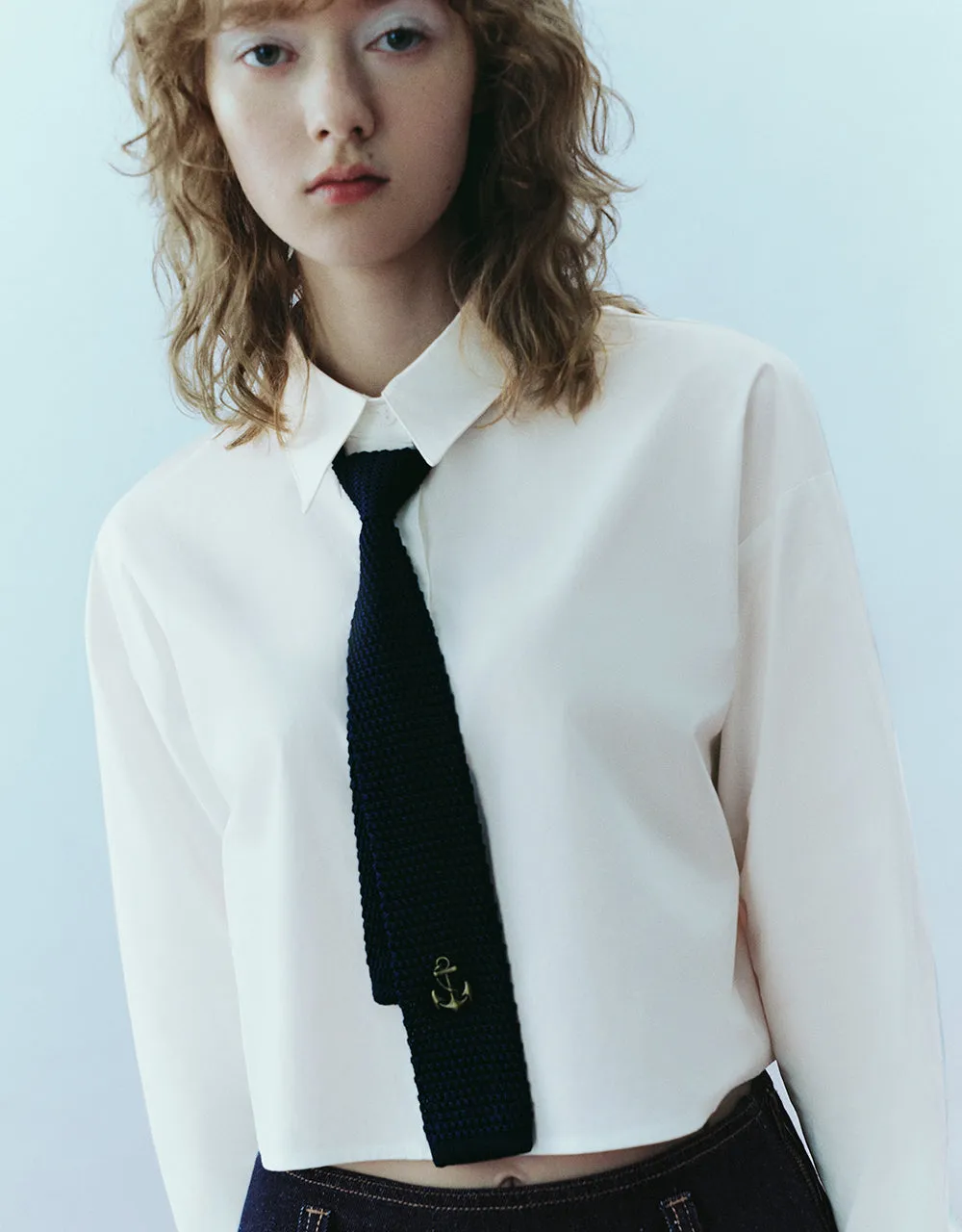 Cropped Straight Shirt With Tie sold by Urban Revivo product image thumbnail 4