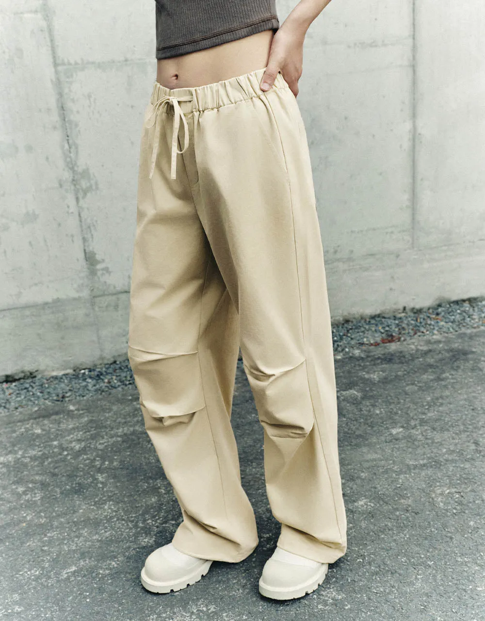 Drawstring Waist Jogger Pants sold by Urban Revivo product image thumbnail 4