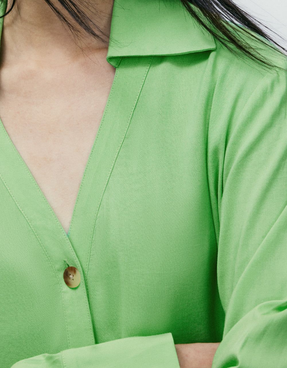 V-Neck Button Up Shirt sold by Urban Revivo product image thumbnail 3