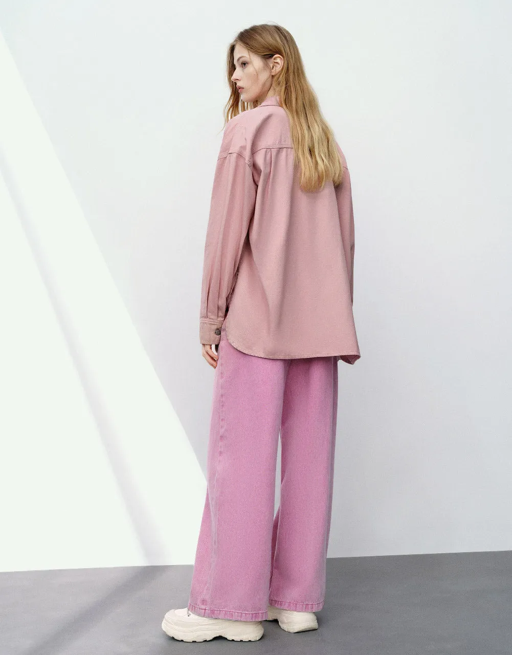 Loose Denim Shirt With Pockets sold by Urban Revivo product image thumbnail 4