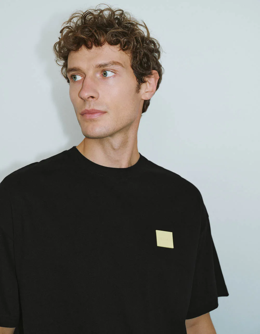 Crew Neck T-Shirt sold by Urban Revivo product image thumbnail 4