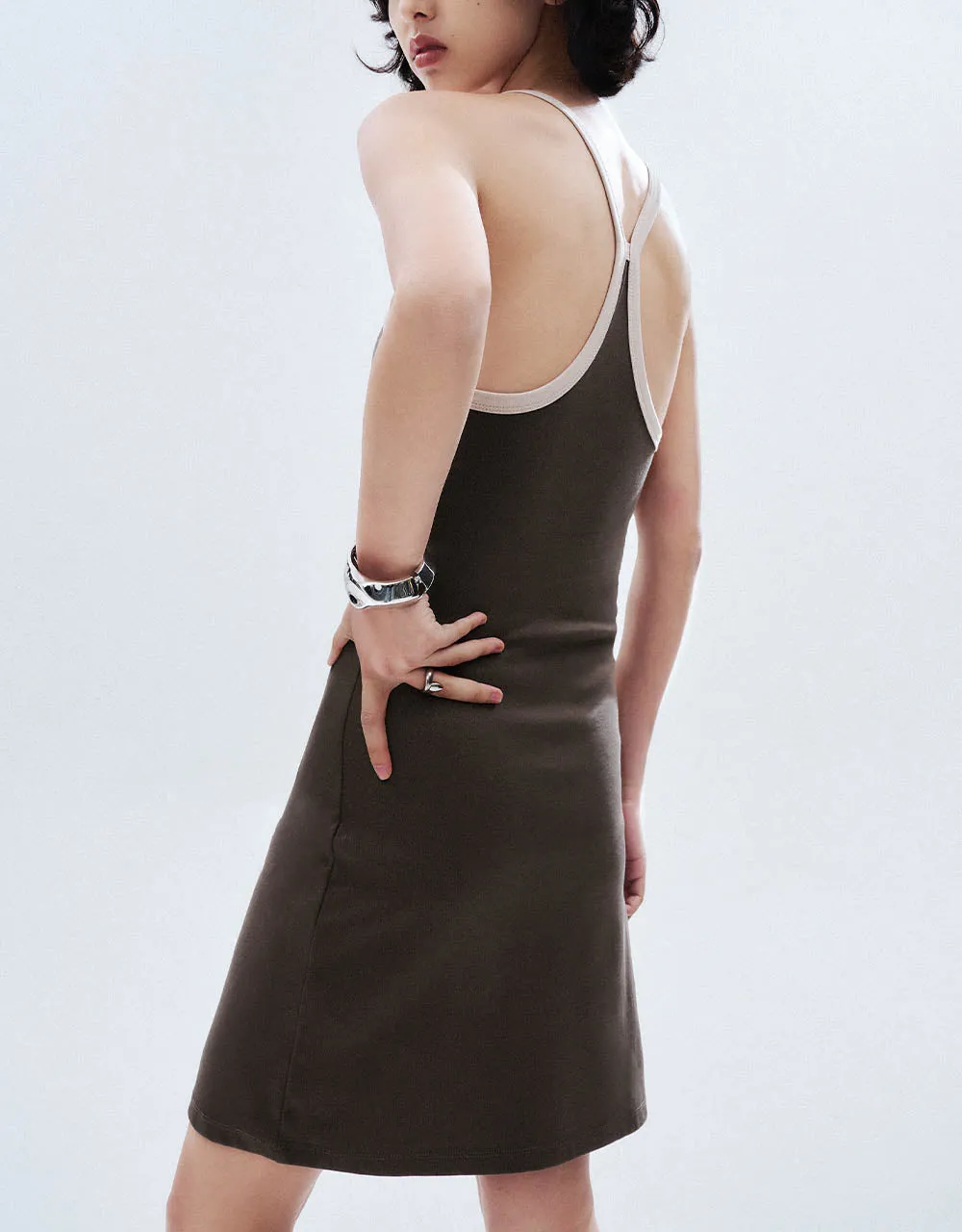 Sleeveless U Neck Skinny Dress sold by Urban Revivo product image thumbnail 3