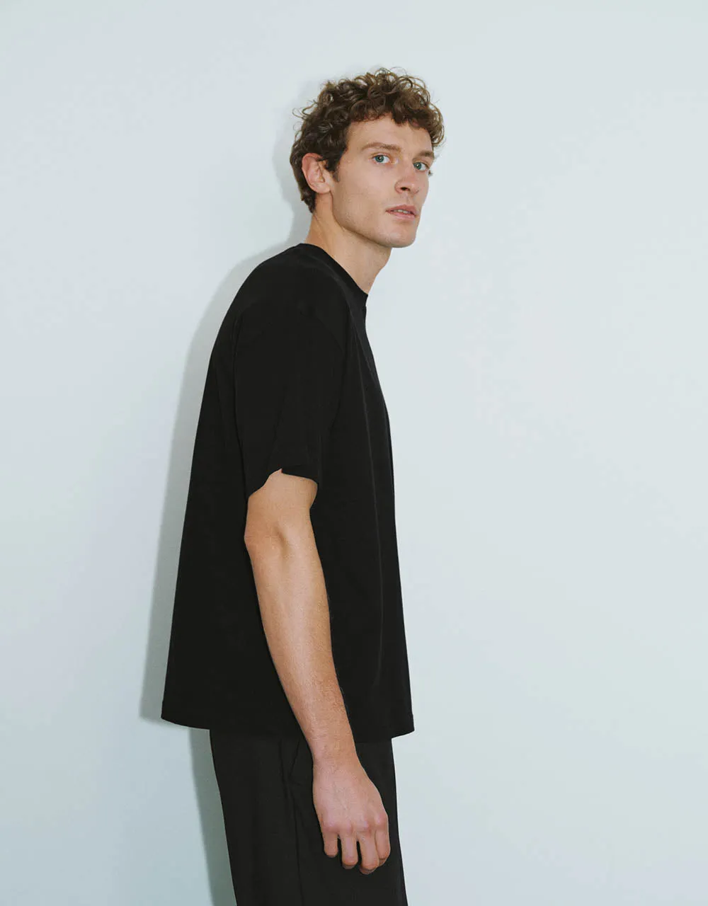 Crew Neck T-Shirt sold by Urban Revivo product image thumbnail 3