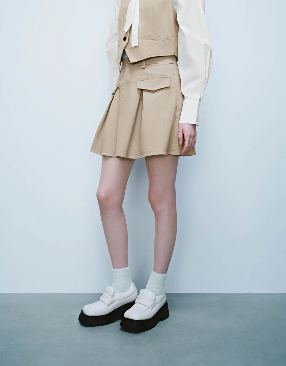 Mini A-Line Skirt With Fake Pockets sold by Urban Revivo product image thumbnail 4