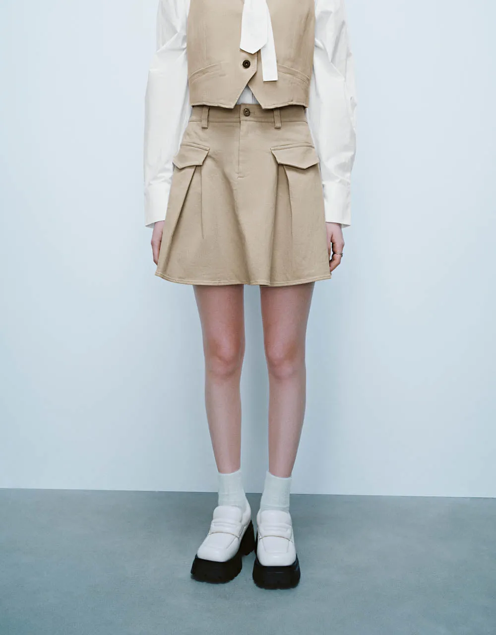 Mini A-Line Skirt With Fake Pockets sold by Urban Revivo product image thumbnail 2