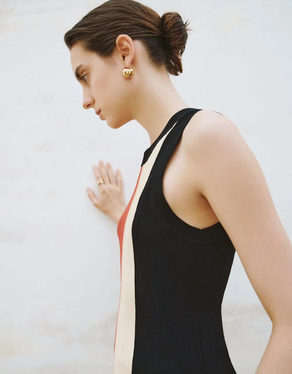 Striped Crew Neck Knitted Vest sold by Urban Revivo product image thumbnail 3