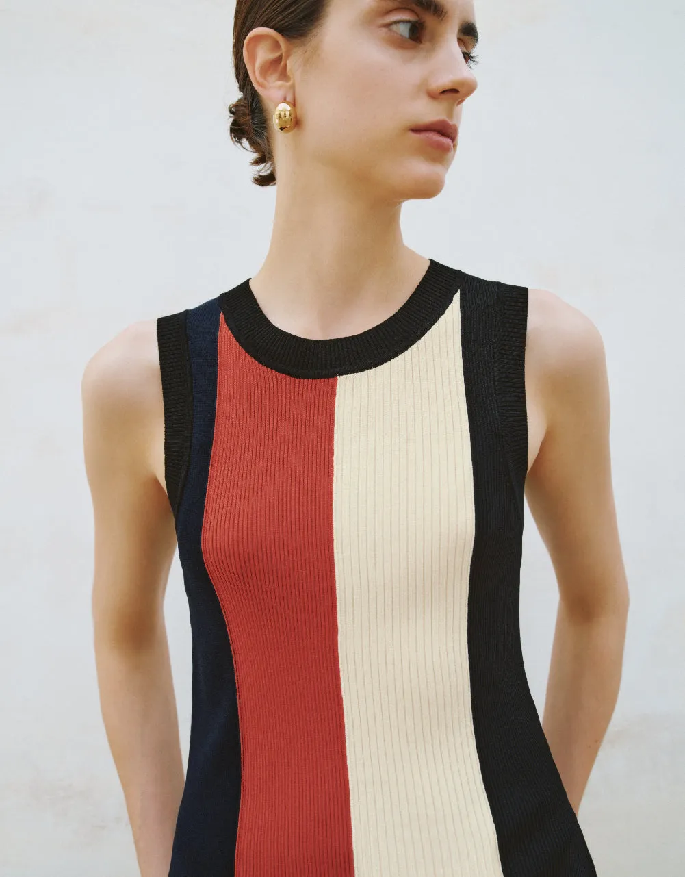 Striped Crew Neck Knitted Vest sold by Urban Revivo product image thumbnail 5