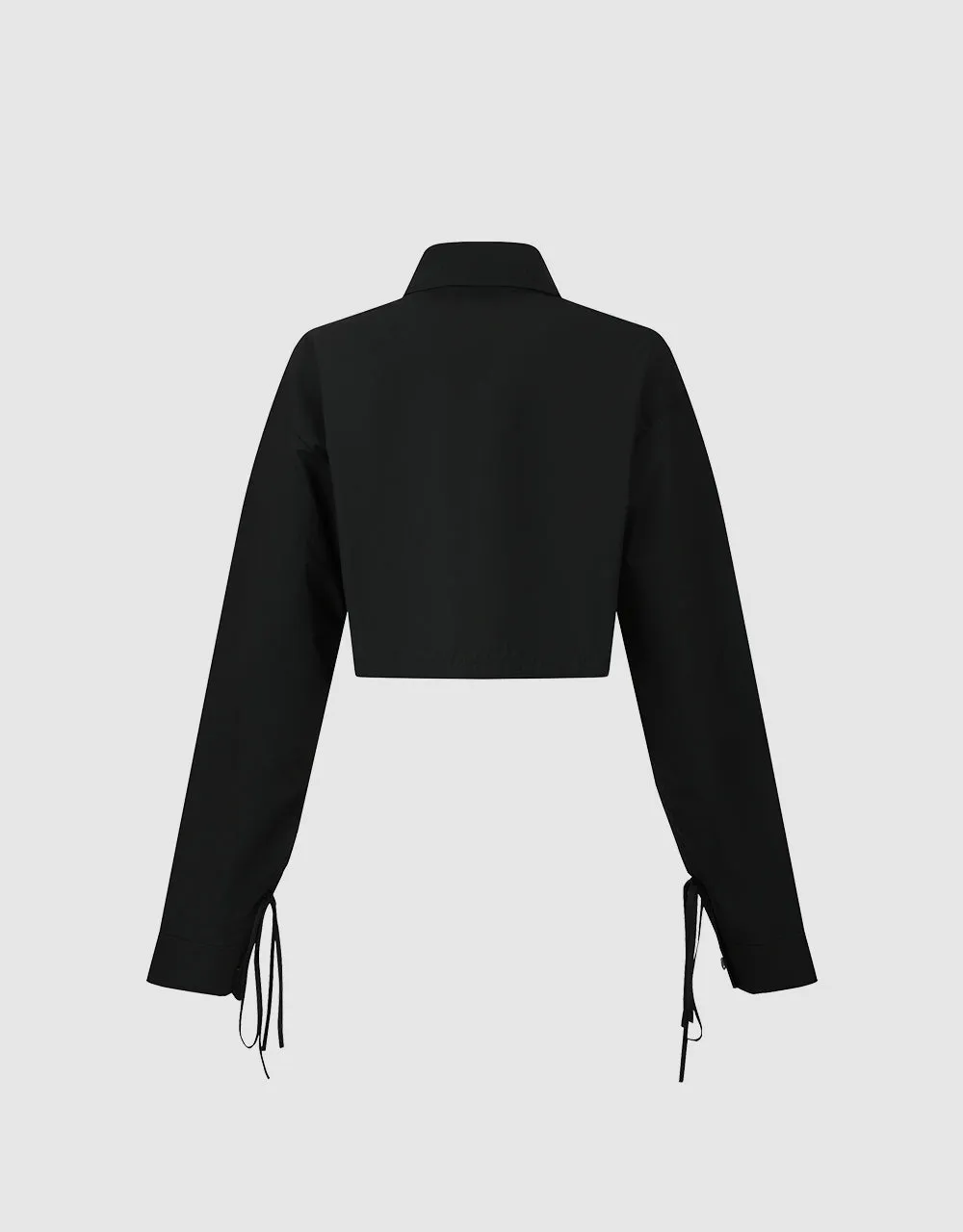 Heart Shape Button Cropped Straight Shirt sold by Urban Revivo product image thumbnail 5