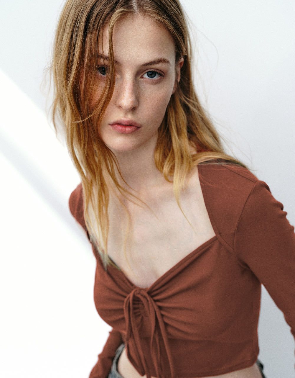 Halter Neck Straight T-Shirt sold by Urban Revivo product image thumbnail 5