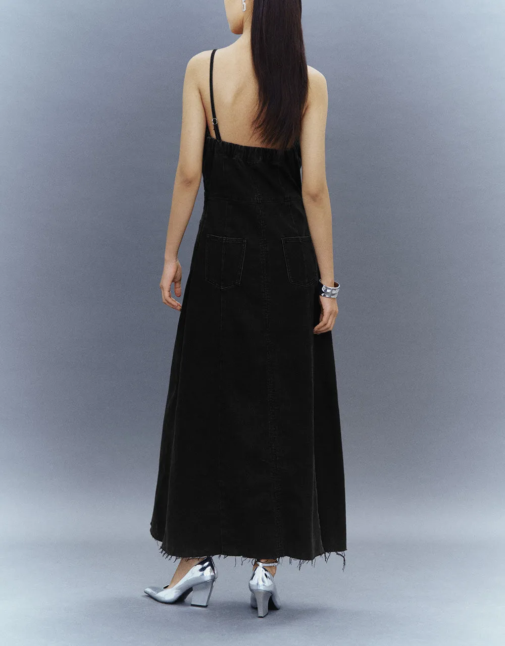 Skinny Midi Denim Dress sold by Urban Revivo product image thumbnail 5