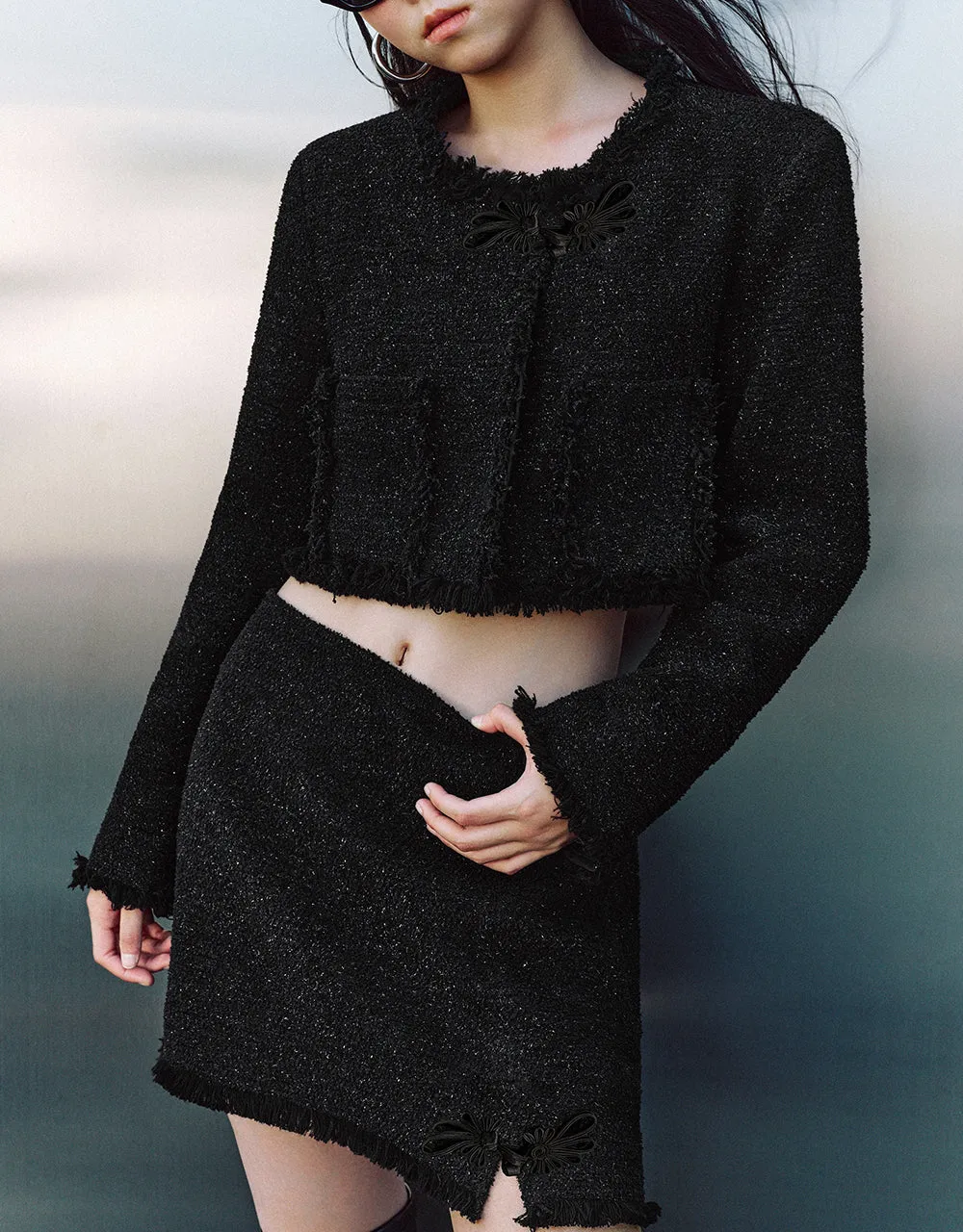 Raw Hem Crew Neck Denim Jacket sold by Urban Revivo product image thumbnail 3