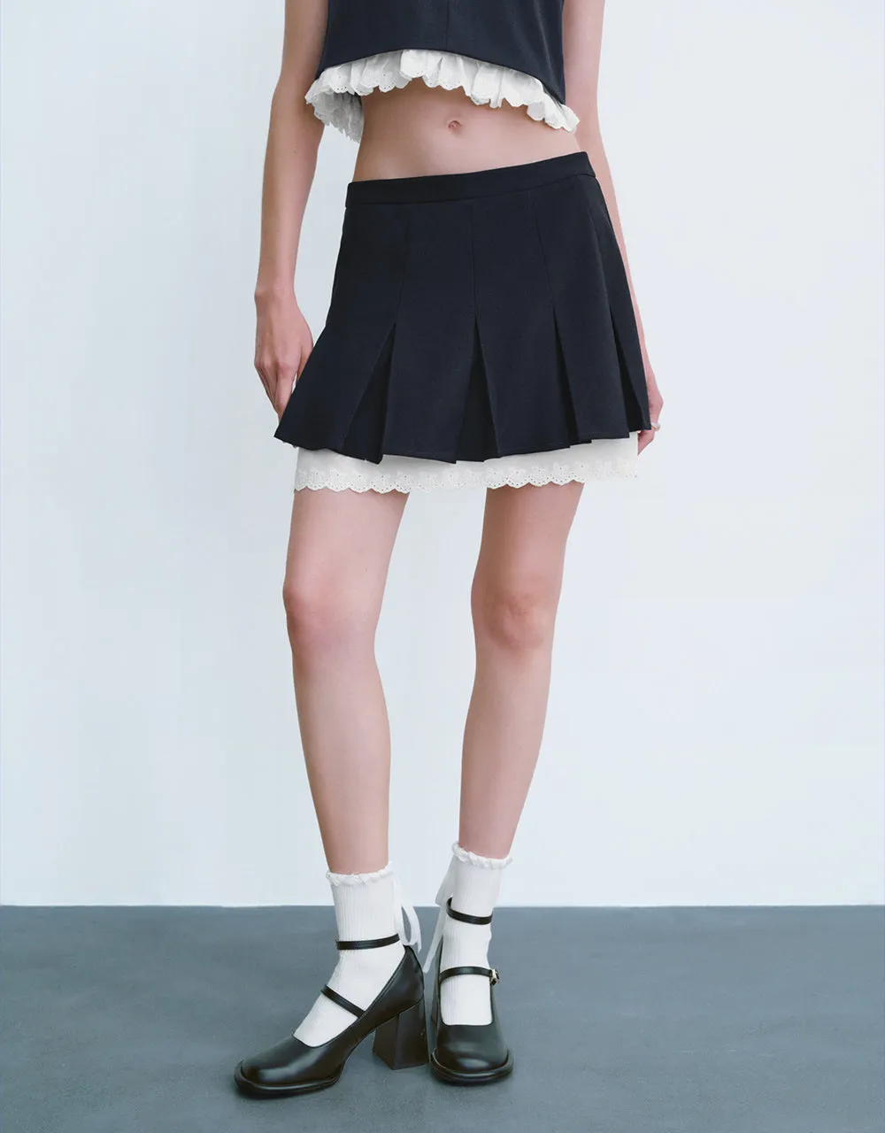 Two Toned Mini A-Line Skirt sold by Urban Revivo product image thumbnail 2