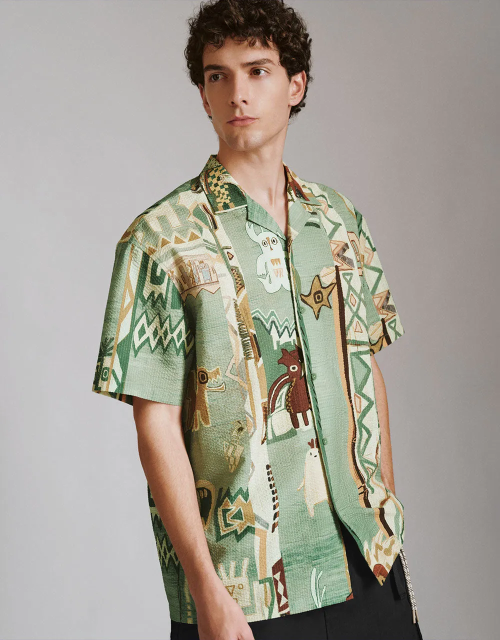 Printed Button Up Loose Shirt sold by Urban Revivo product image thumbnail 3