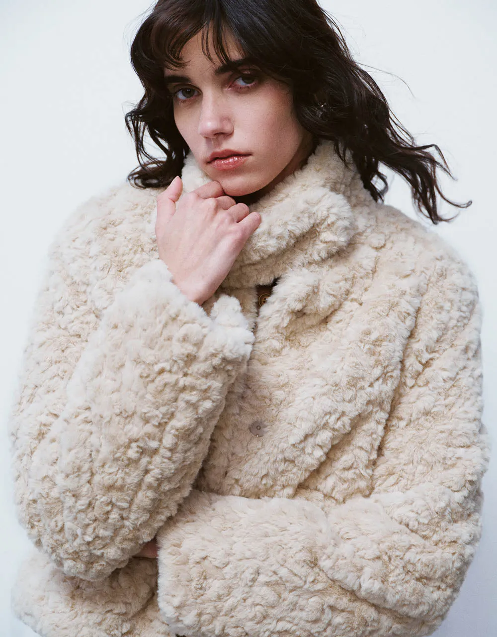 Furry Stand Collar Straight Jacket sold by Urban Revivo product image thumbnail 4