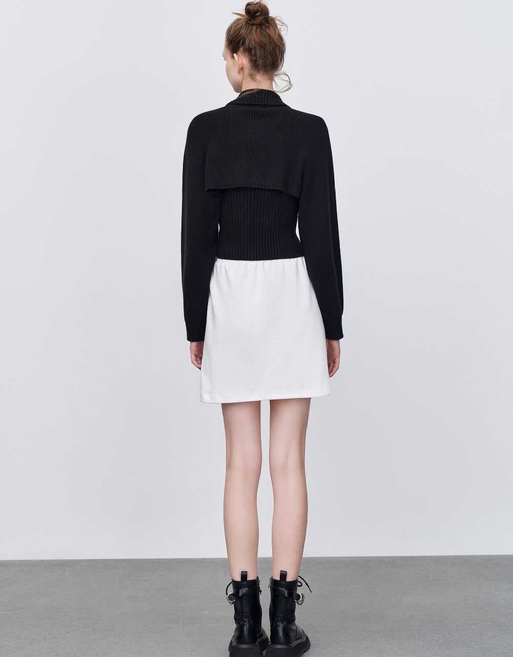 Cut-Out Lapel Knitted T-Shirt sold by Urban Revivo product image thumbnail 4