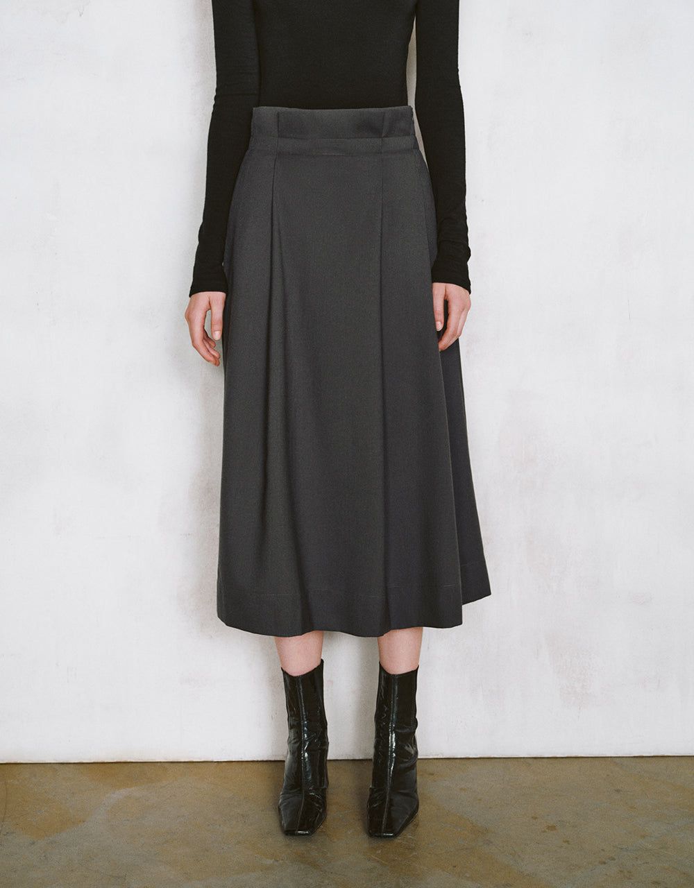 Midi A-Line Skirt sold by Urban Revivo product image thumbnail 2