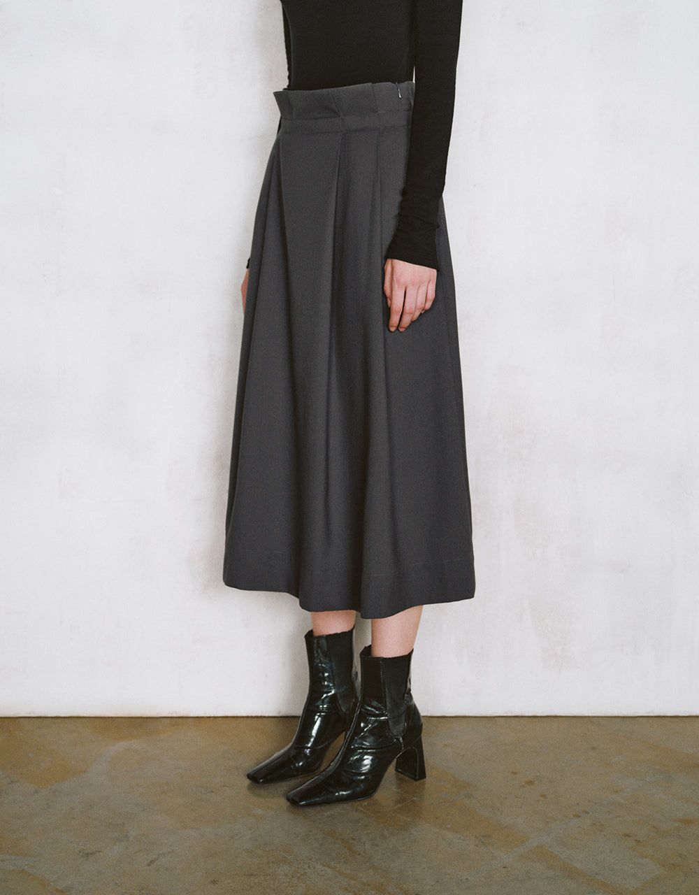 Midi A-Line Skirt sold by Urban Revivo product image thumbnail 4