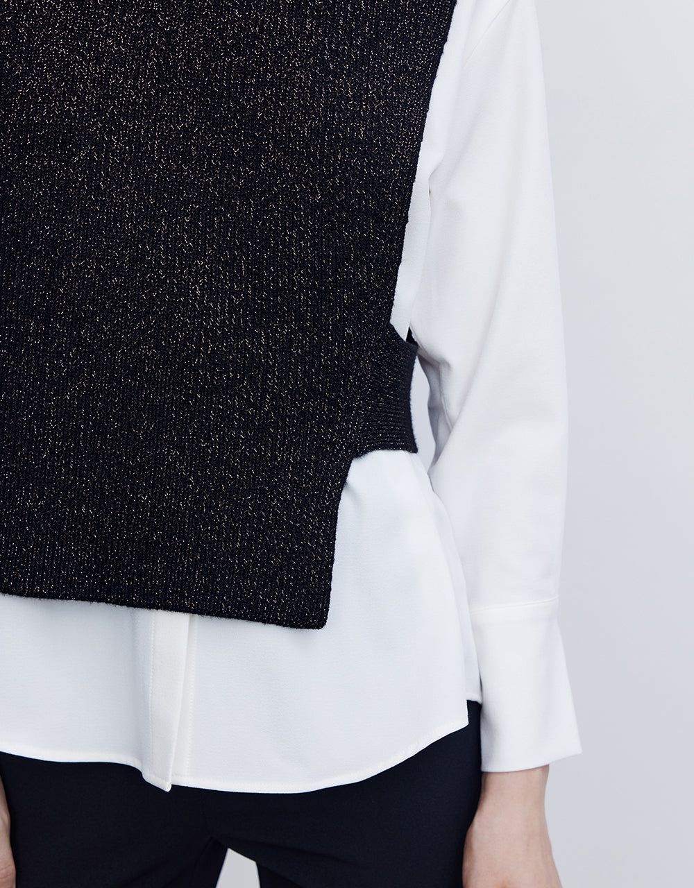 Slit Hem Sweater Vest sold by Urban Revivo product image thumbnail 5