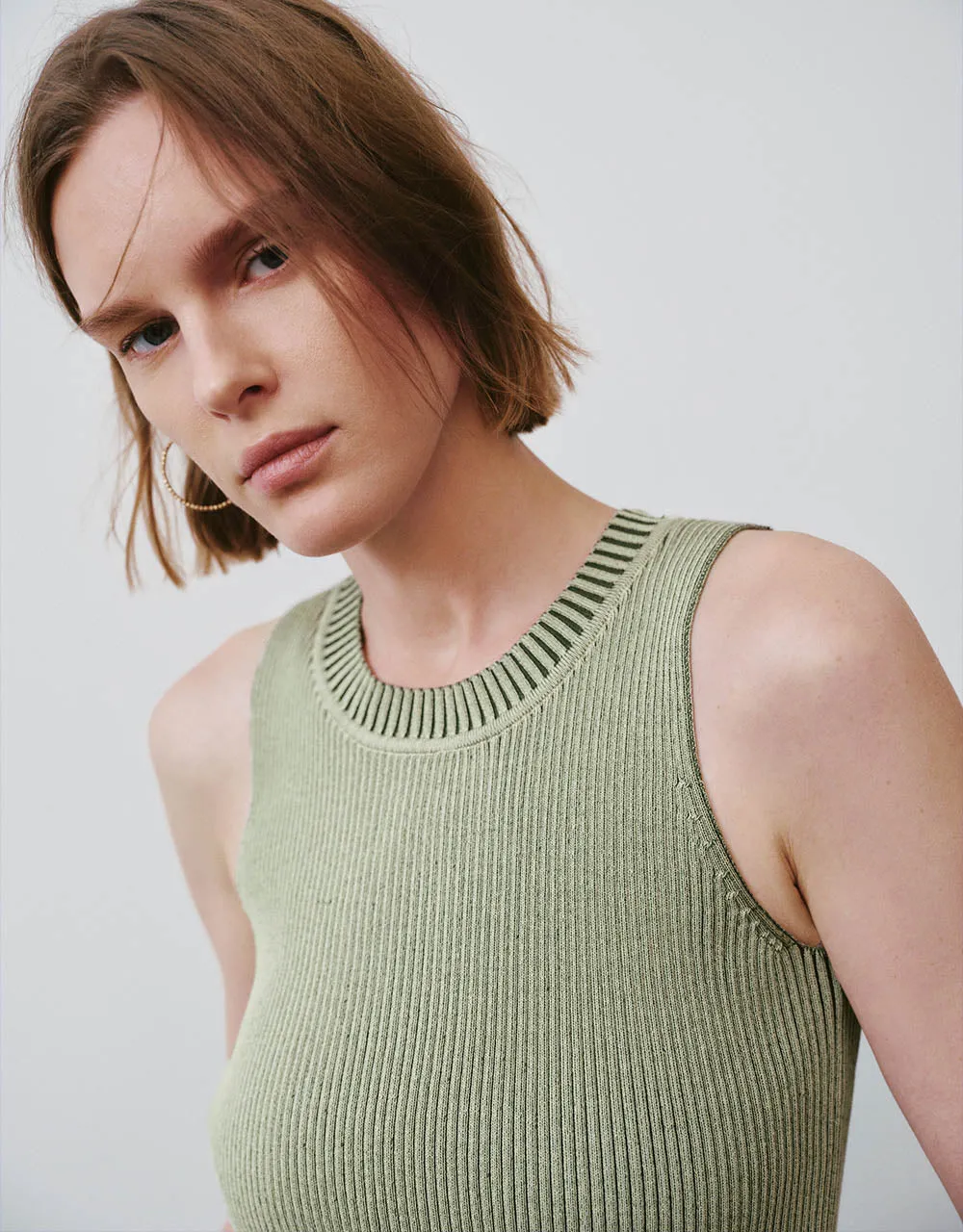 Crew Neck Knitted Tank Top sold by Urban Revivo product image thumbnail 3