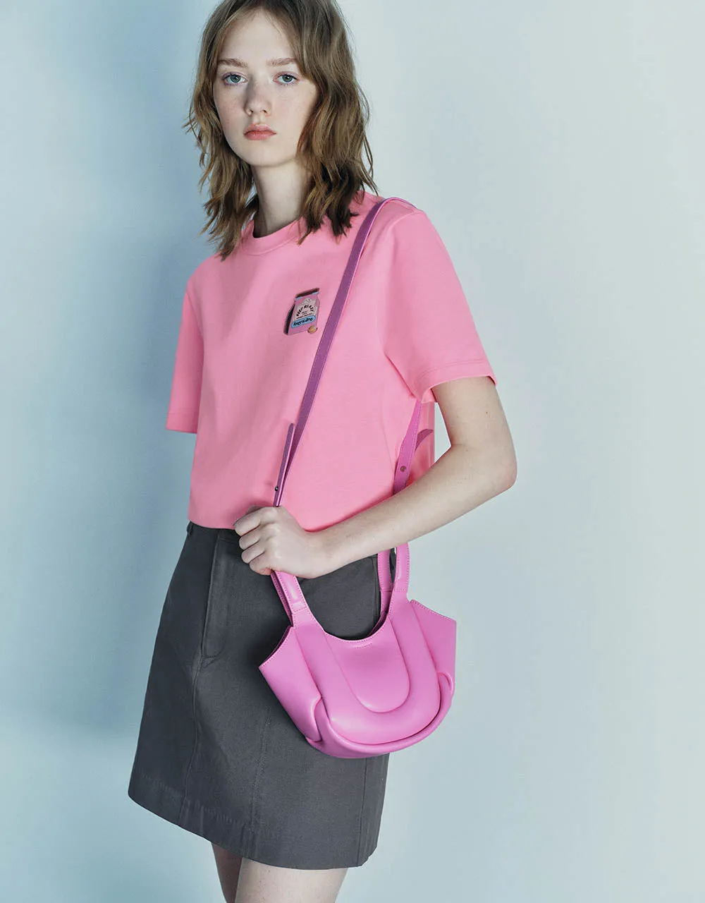 Crew Neck Loose T-Shirt sold by Urban Revivo product image thumbnail 3