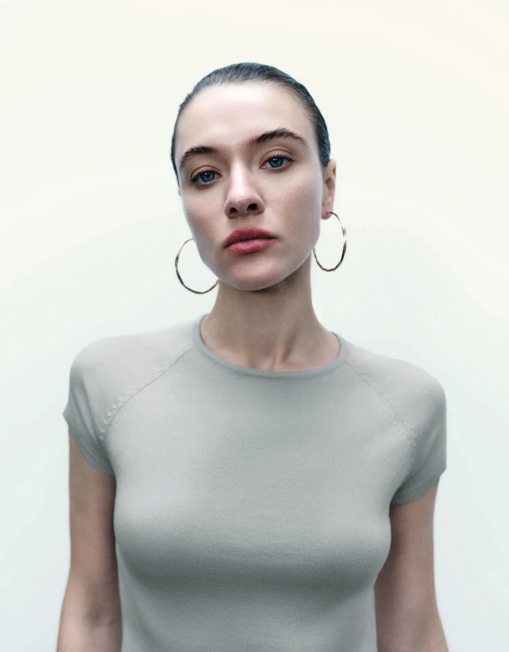 Skinny Crew Neck Knitted T-Shirt sold by Urban Revivo product image thumbnail 5