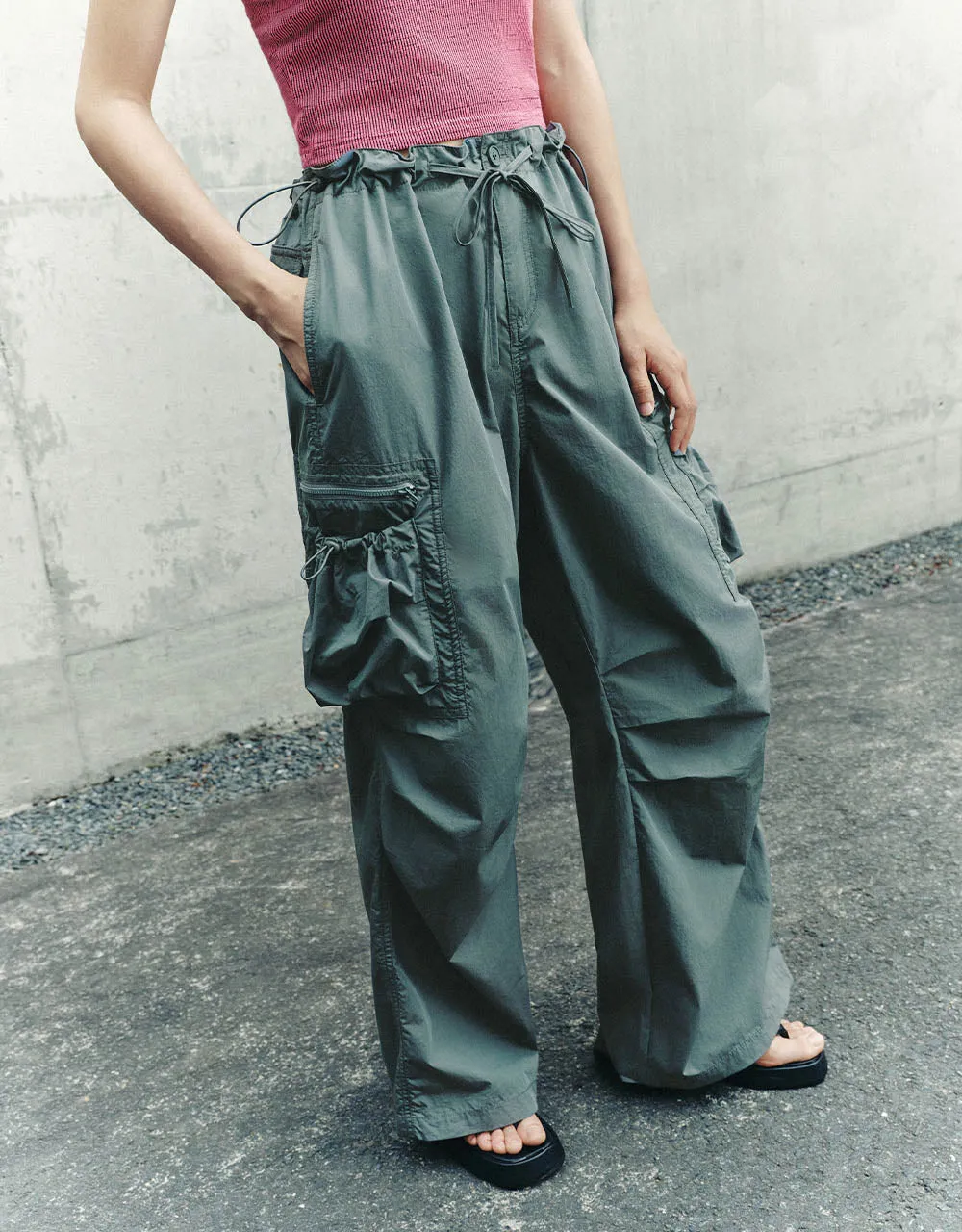 Drawstring Waist Wide-Leg Pants sold by Urban Revivo product image thumbnail 4