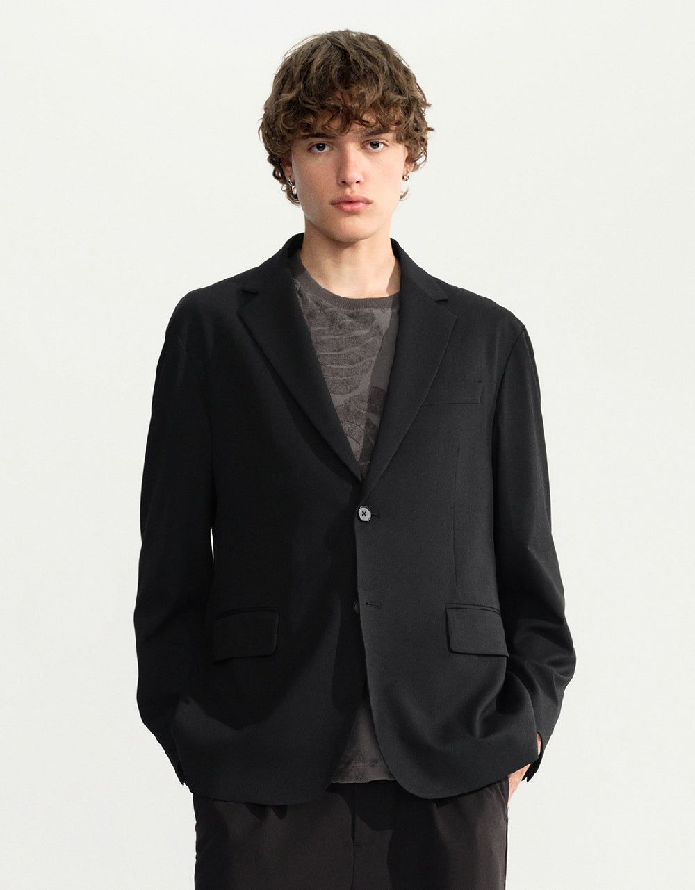 Notch Lapel Tailored Blazer sold by Urban Revivo