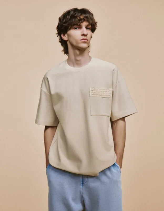 Two Toned Straight Crew Neck T-Shirt made by Urban Revivo