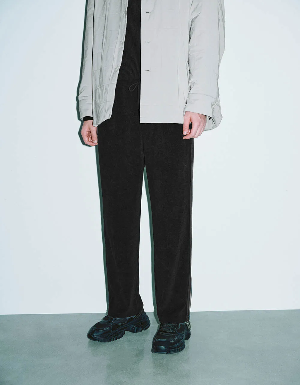 Drawstring Waist Wide-Leg Pants sold by Urban Revivo product image thumbnail 3