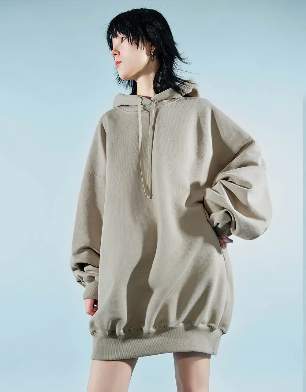 Drop Shoulder Sleeve Hooded Balloon Dress sold by Urban Revivo product image thumbnail 4