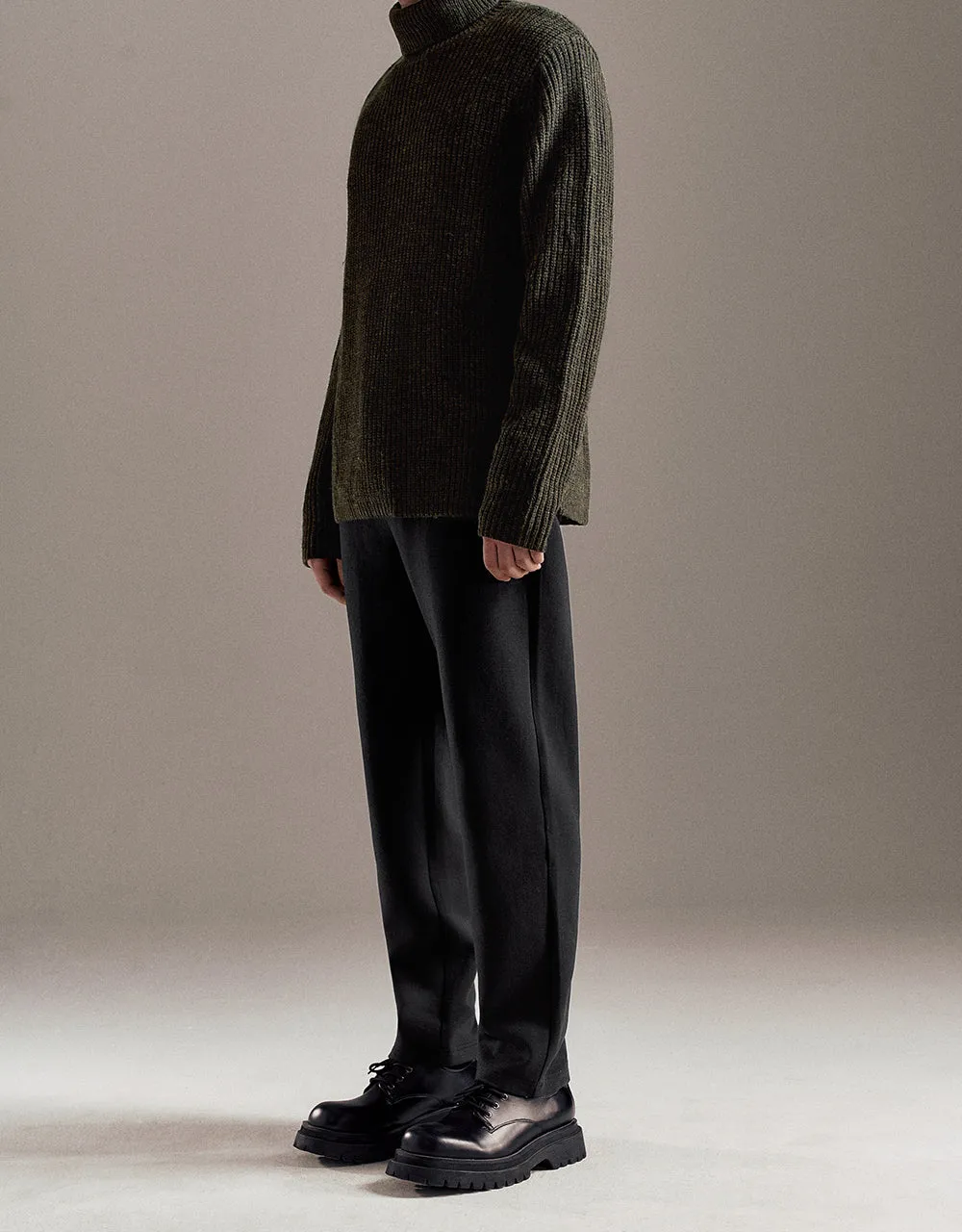 Knitted Straight Pants sold by Urban Revivo product image thumbnail 4