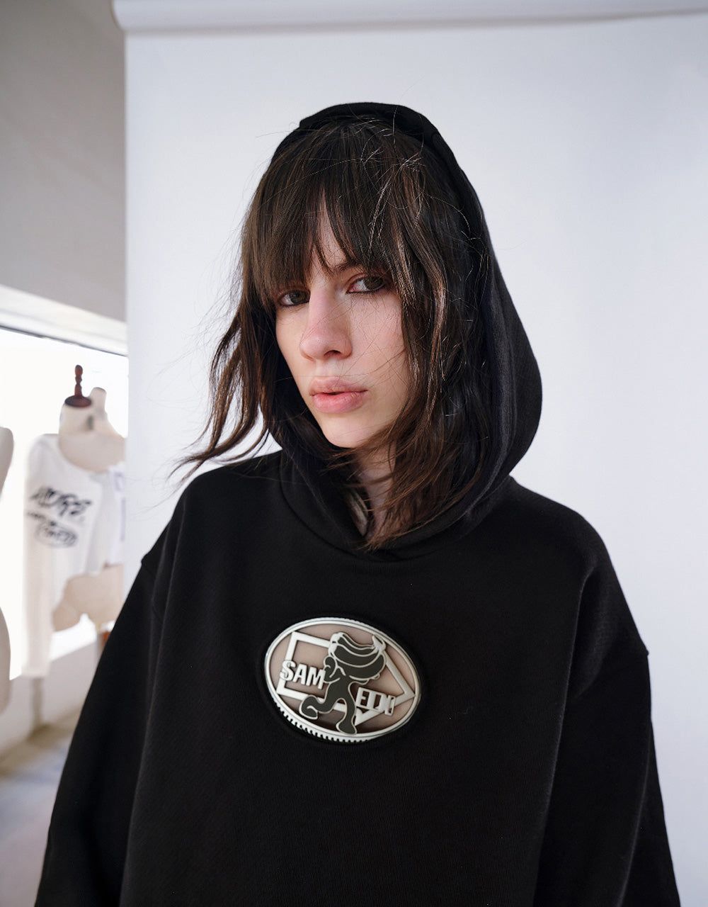 Drop Shoulder Sleeve Hoodie Oversized Sweatshirt sold by Urban Revivo product image thumbnail 5