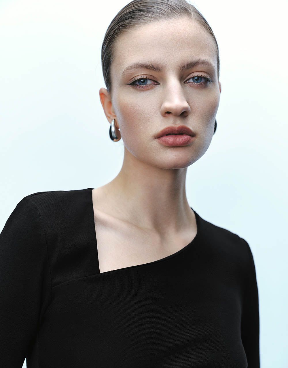 Ruched One Shoulder Skinny Dress sold by Urban Revivo product image thumbnail 5