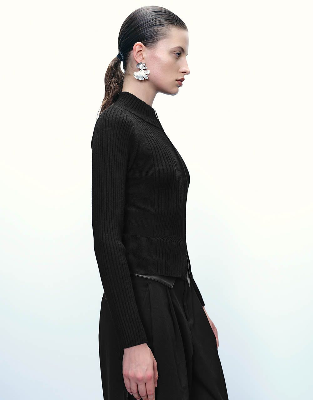 Zipper Front Knitted Cardigan sold by Urban Revivo product image thumbnail 3