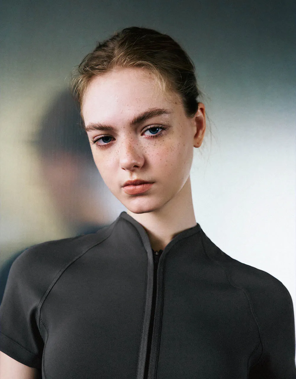 Zipper Front Straight Shirt sold by Urban Revivo product image thumbnail 4