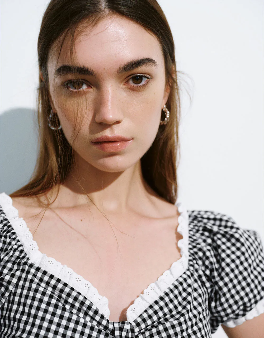 Gingham Sweetheart Neck Blouse sold by Urban Revivo product image thumbnail 4