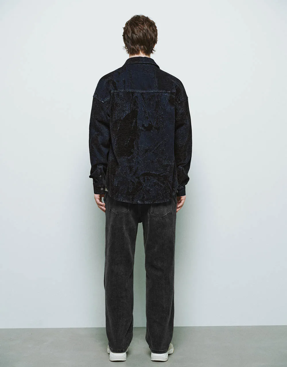 Printed Denim Jacket With Pressed Buttons sold by Urban Revivo product image thumbnail 3