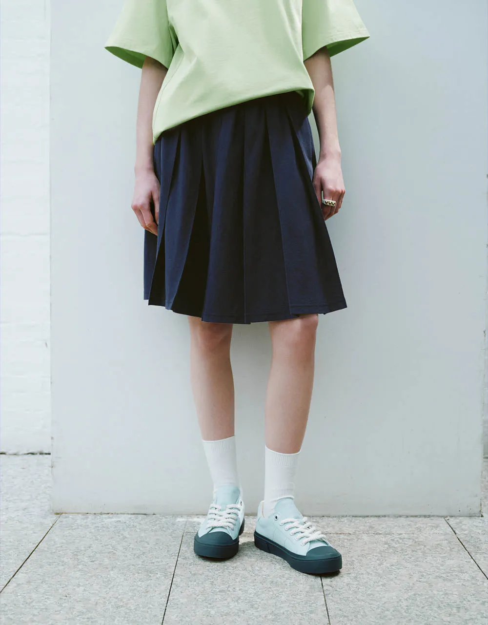 Elastic Waist Midi A-Line Knitted Skirt sold by Urban Revivo product image thumbnail 2