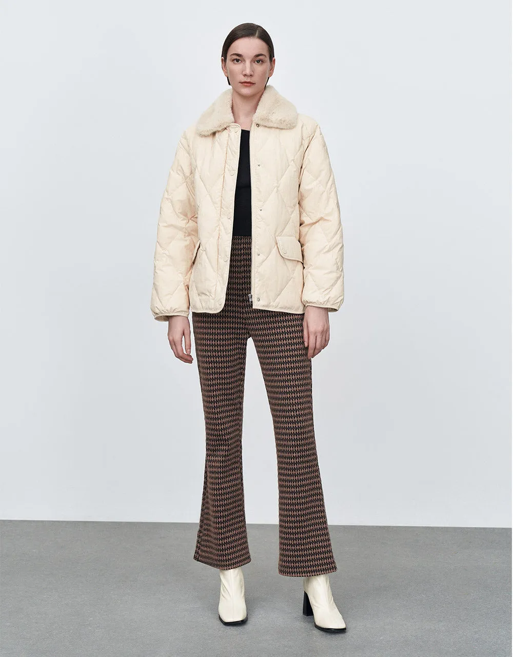 Faux Fur Collar Down Jacket sold by Urban Revivo product image thumbnail 4