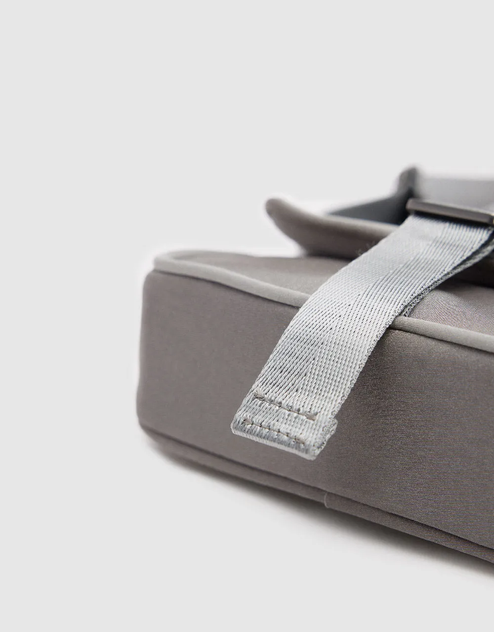 Buckled Crossbody Bag sold by Urban Revivo product image thumbnail 5