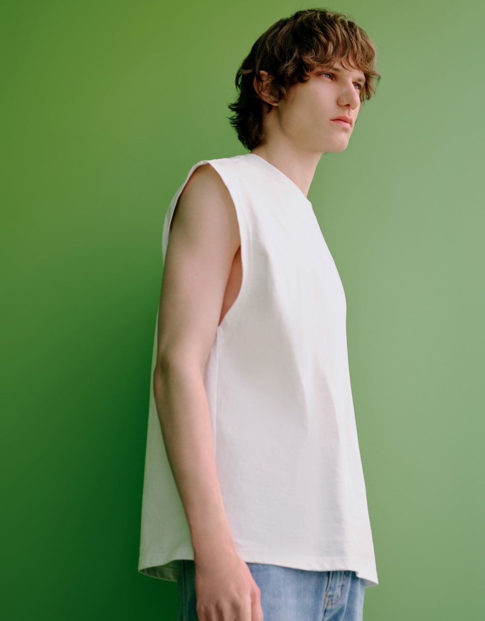 Heart Detail Loose Tank Top sold by Urban Revivo product image thumbnail 5