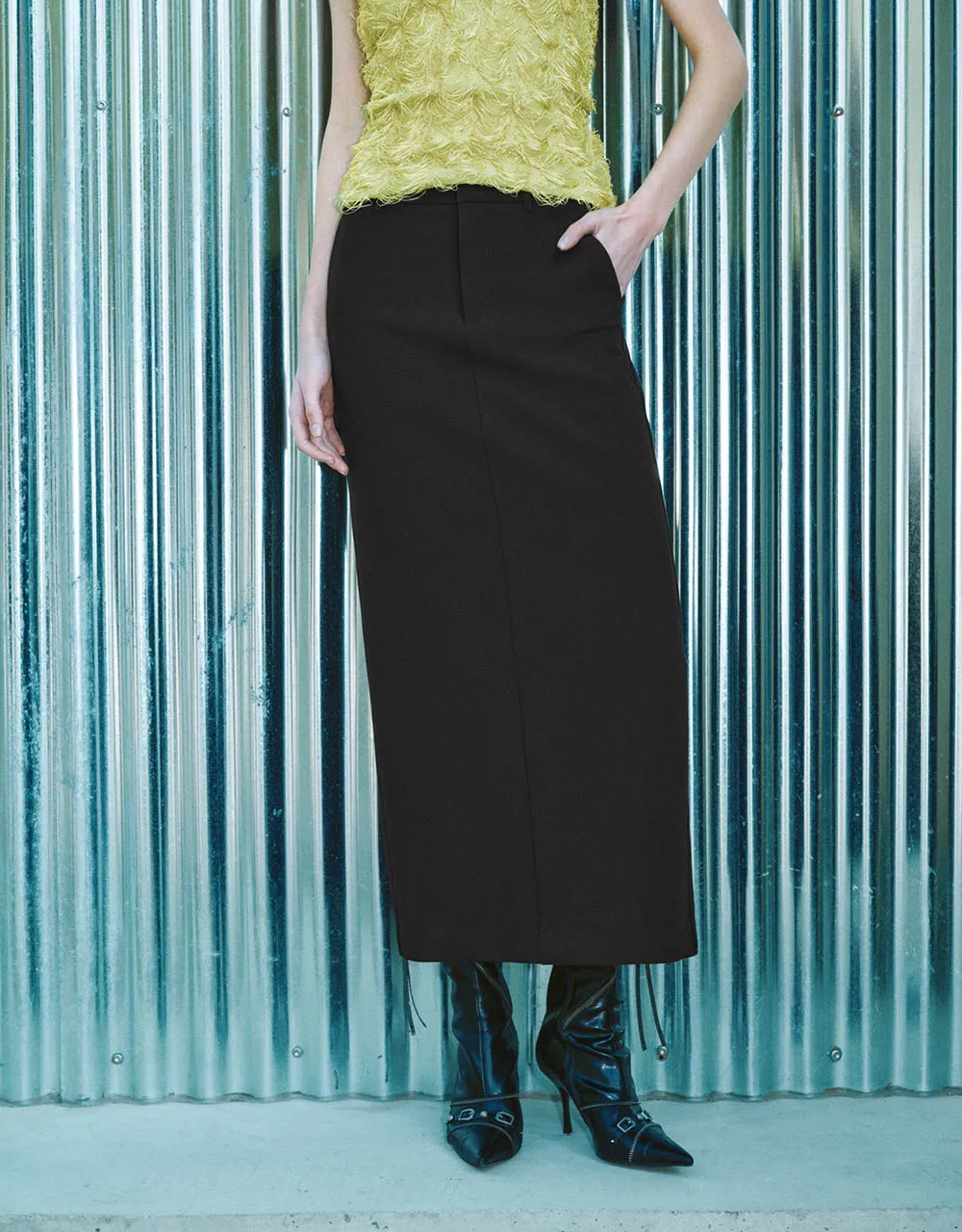 Midi Straight Skirt sold by Urban Revivo product image thumbnail 2