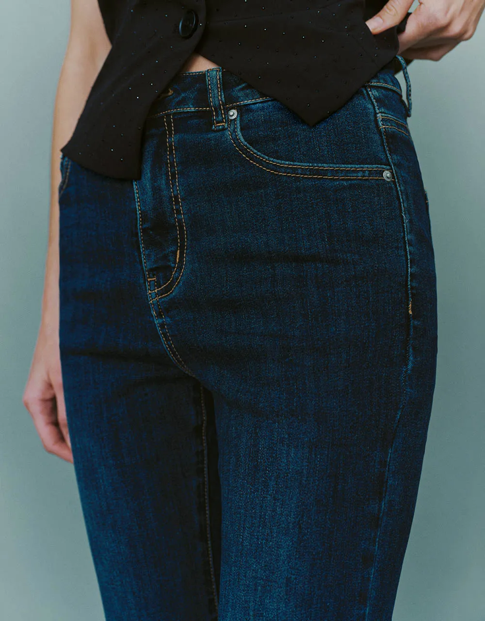 Flare Jeans sold by Urban Revivo product image thumbnail 5