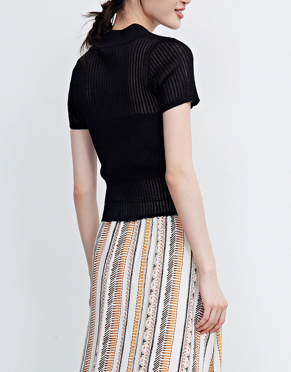 Button Up Cardigan sold by Urban Revivo product image thumbnail 4