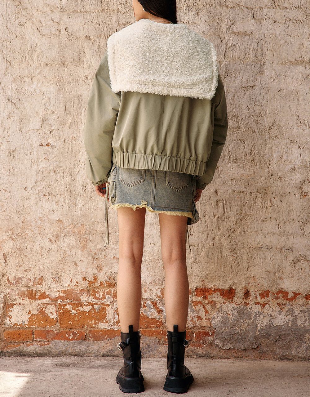 Elastic Hem Hooded Down Jacket sold by Urban Revivo product image thumbnail 4