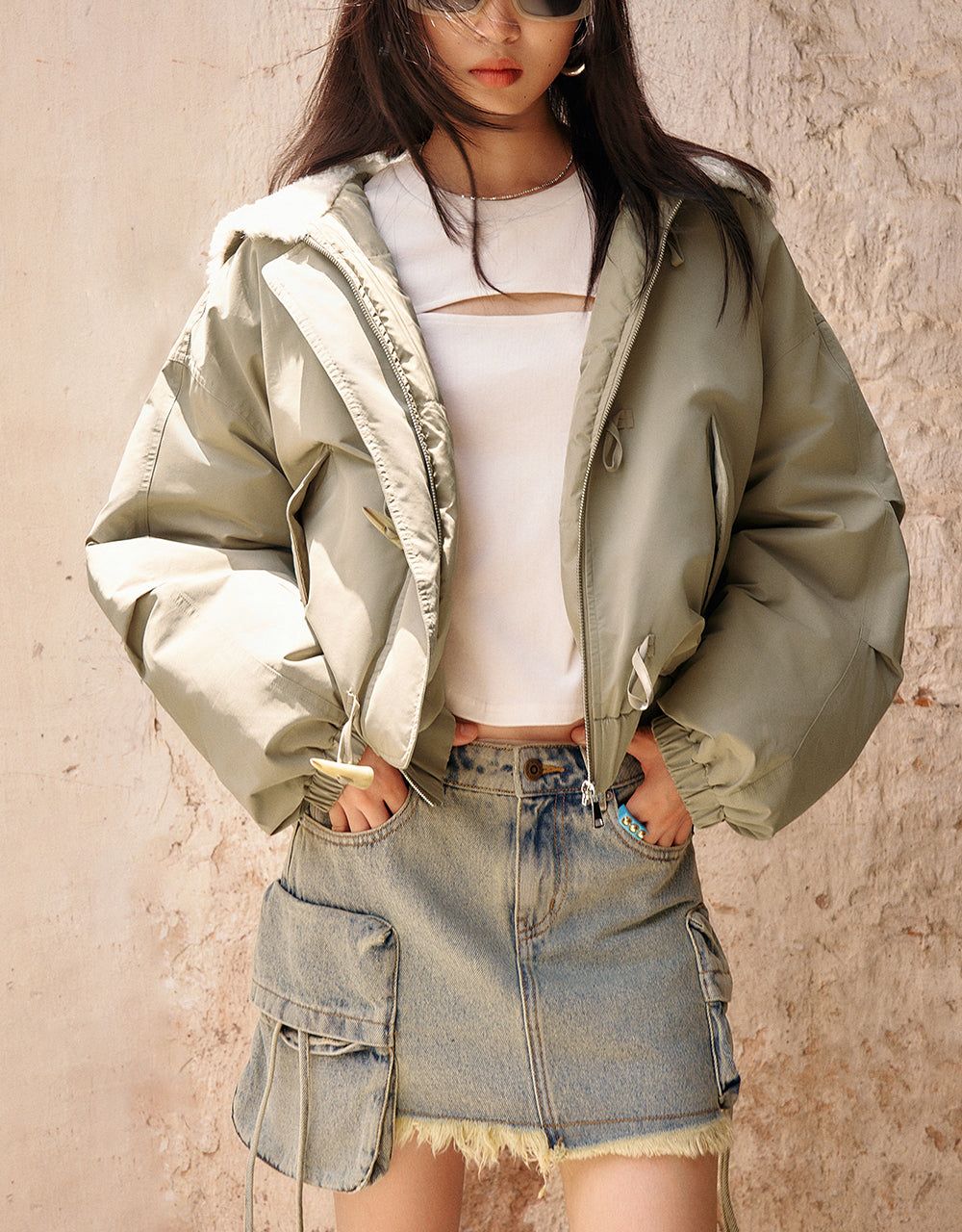 Elastic Hem Hooded Down Jacket sold by Urban Revivo product image thumbnail 2