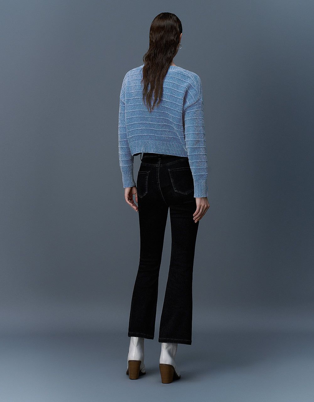 Drop Shoulder Sleeve V-Neck Knitted Cardigan sold by Urban Revivo product image thumbnail 3